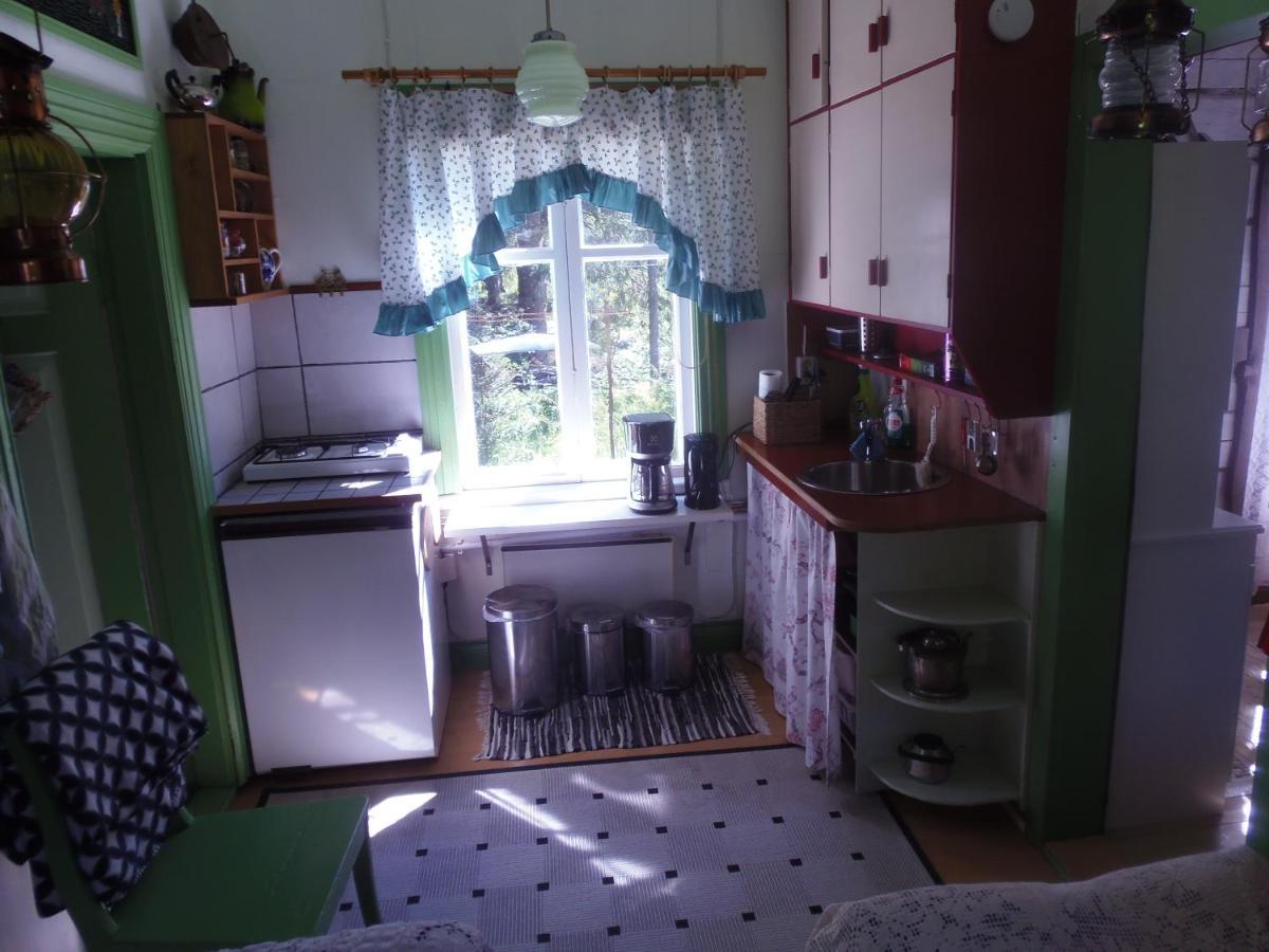 Gula Villan Maxmo Buitenkant foto